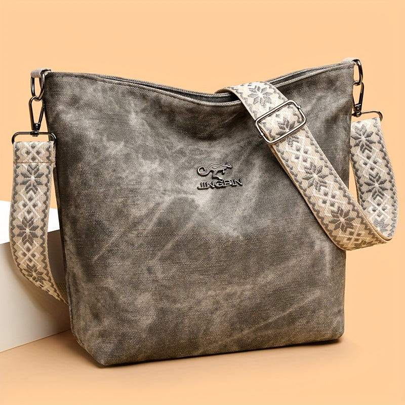 Elegancia informal de Milan | Bolso de hombro moderno