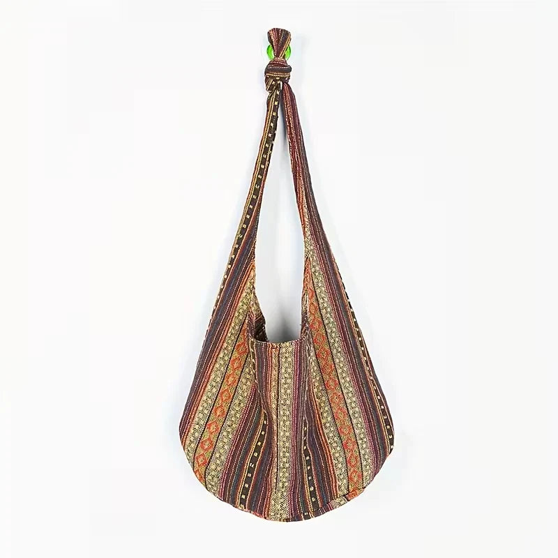 El espíritu bohemio de Jesalia | Bolso de hombro tejido