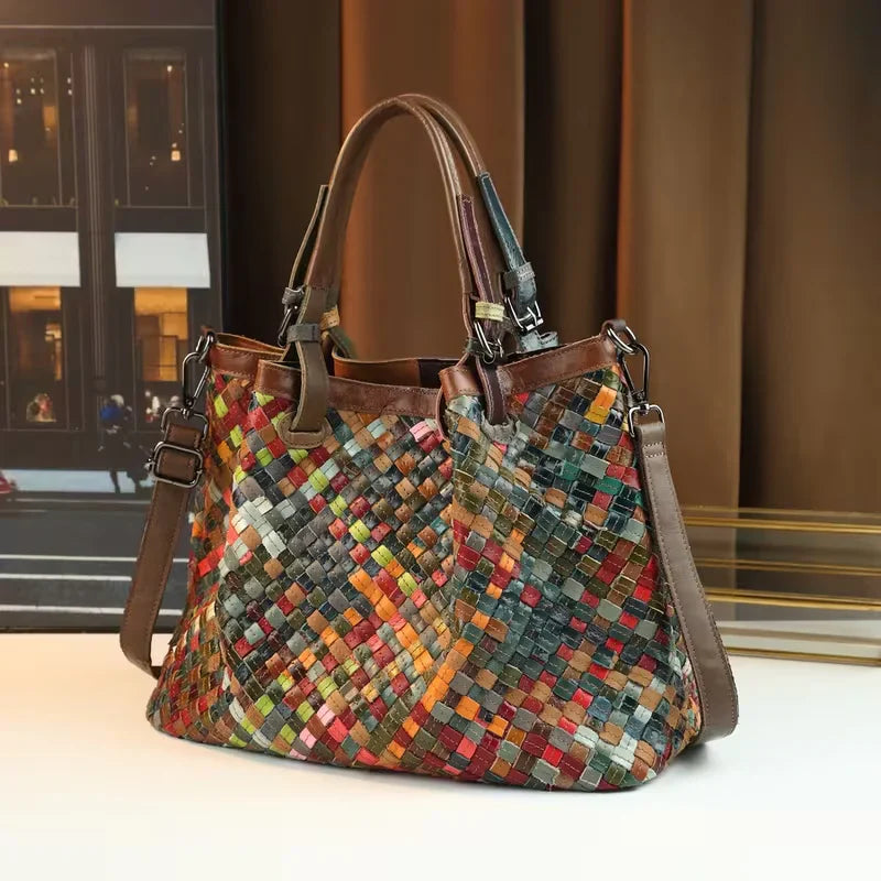 El encanto ecléctico de Laura | Bolso tote de piel con patchwork