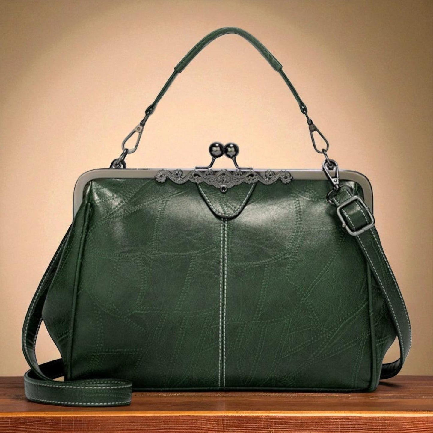 Borsa vintage Emilia (ACQUISTA 1 E NE RICEVI 1 IN OMAGGIO)