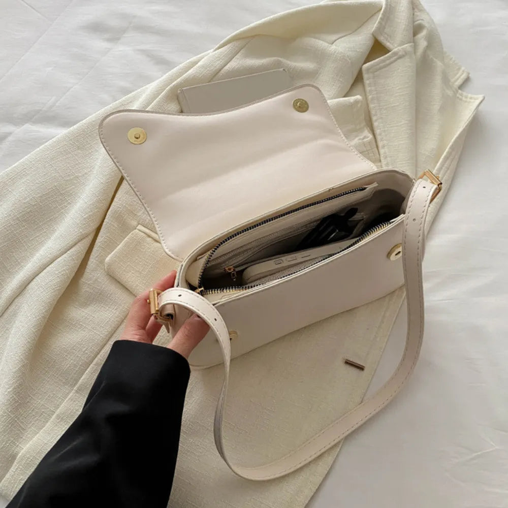 Carla Motti - Bolsa Premium