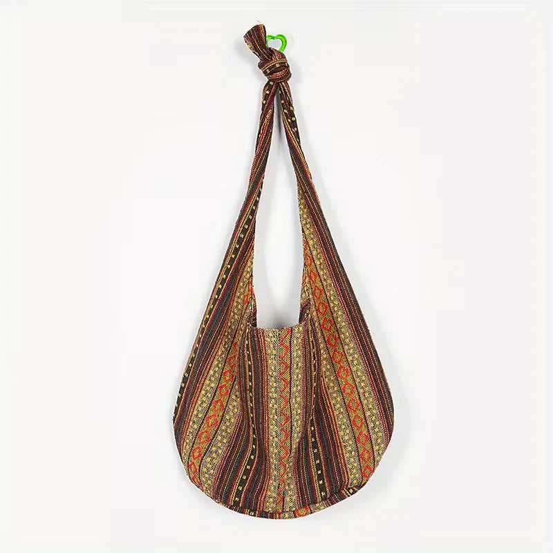 El espíritu bohemio de Jesalia | Bolso de hombro tejido